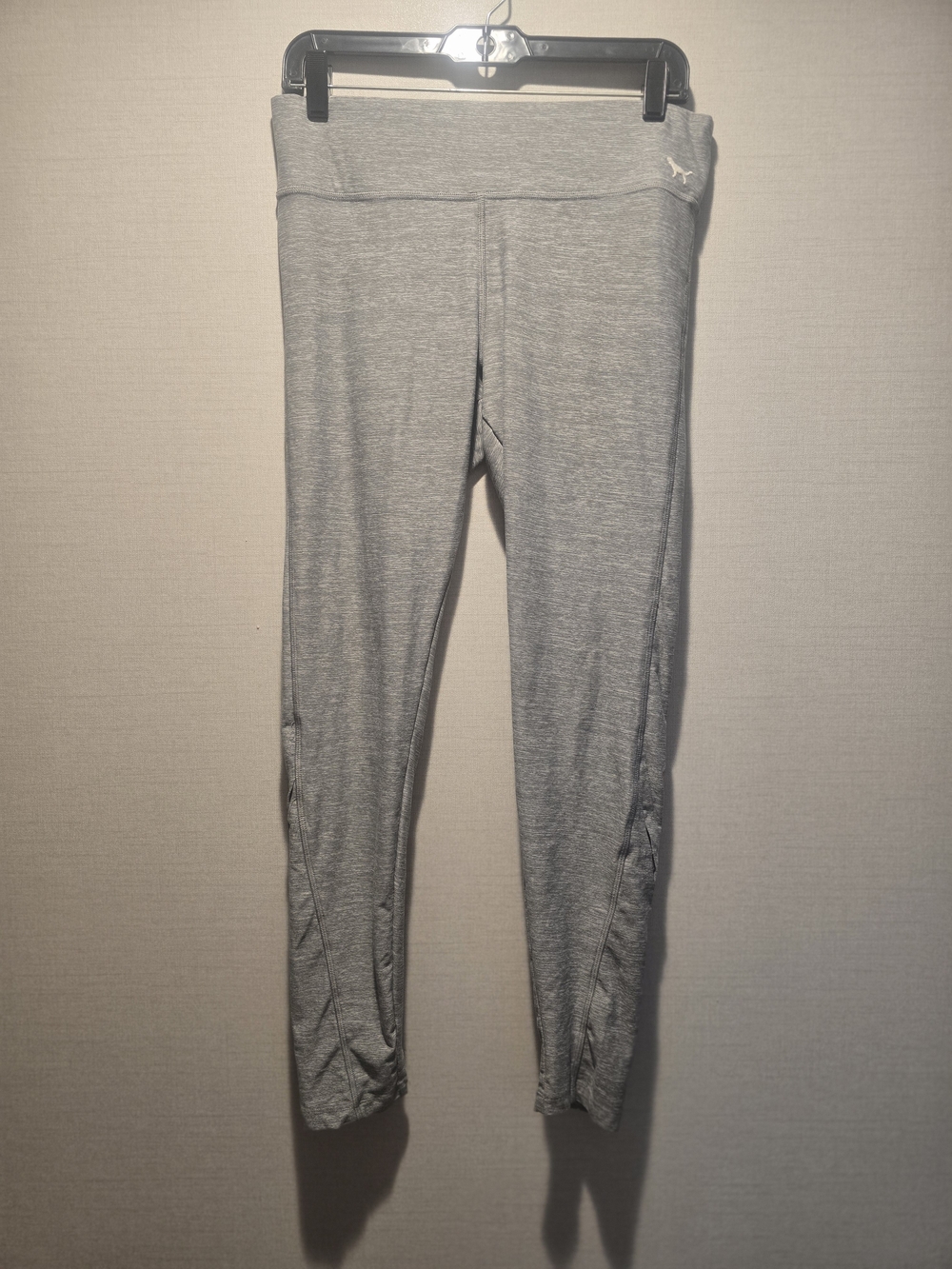 PINK Victoria's Secret Light Grey/ Gold Bling Performance Leggings